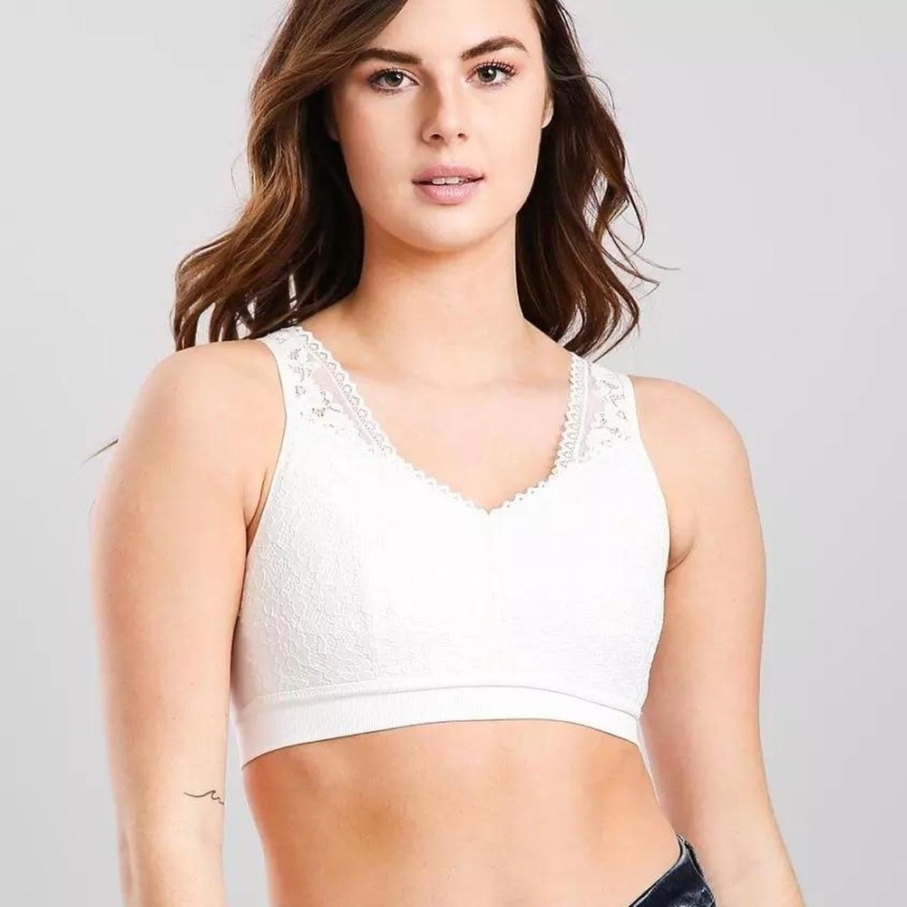 Full Coverage White Floral Lace Bralette v neck size L